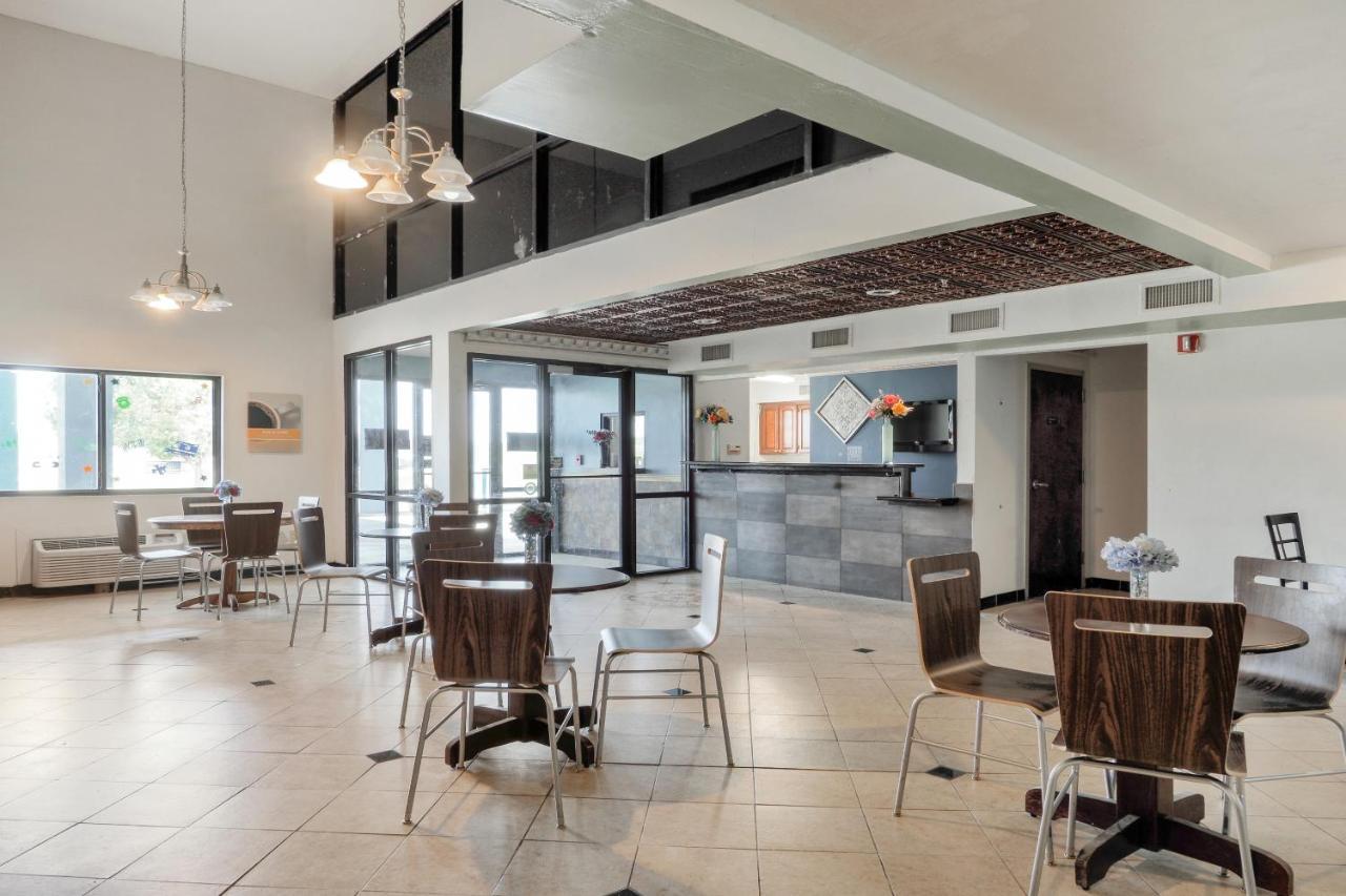 Lonestar Inn & Suites, Erick Ok Hwy 40 By Oyo 外观 照片