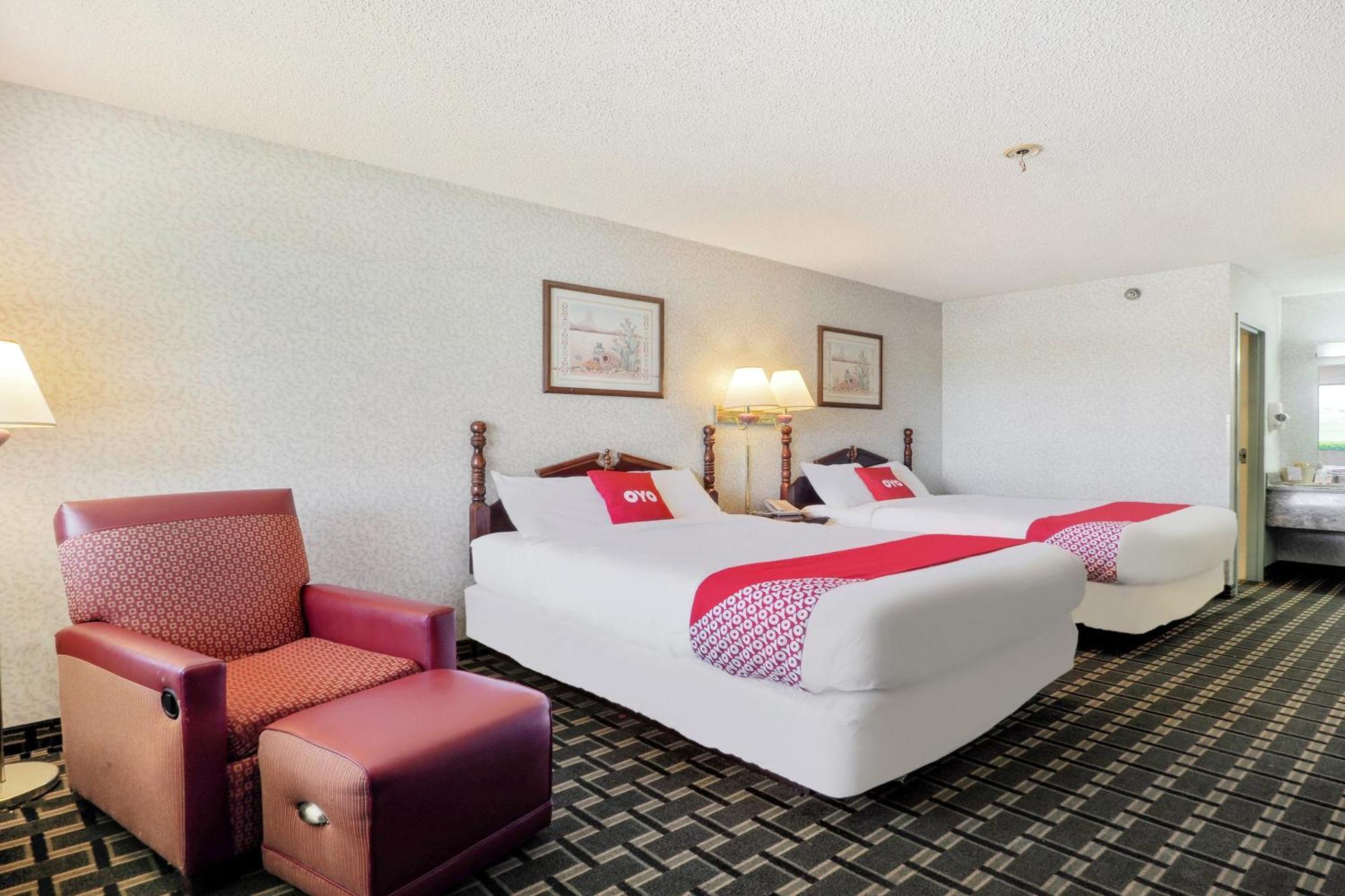 Lonestar Inn & Suites, Erick Ok Hwy 40 By Oyo 外观 照片